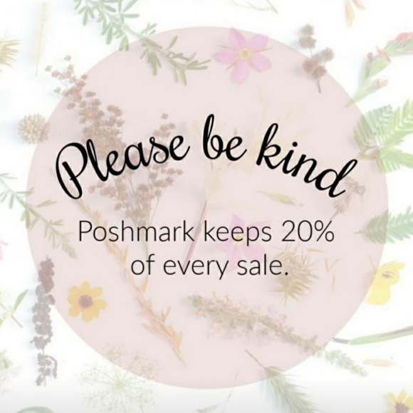 BBW Covered In Roses Set - Picture 11 of 11